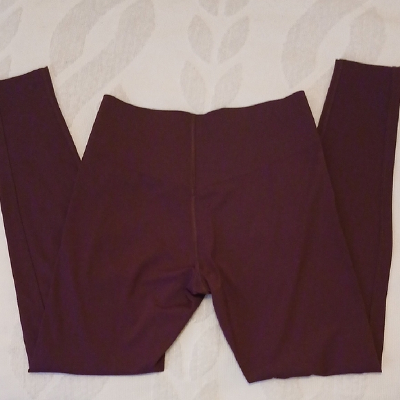 NWOT- Pink ACTIVE Victoria's Secret Leggings With Tummy Control - Picture 5 of 6